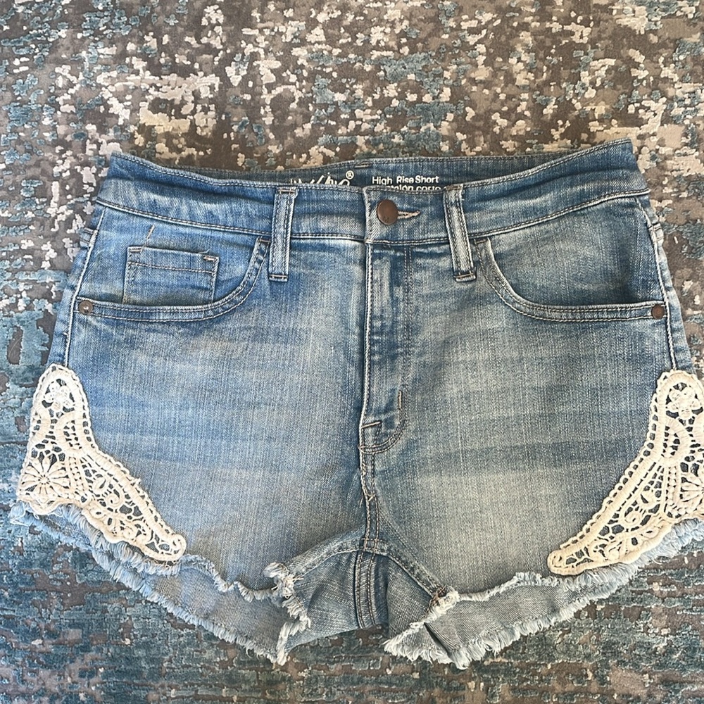 Mossimo Denim High Rise Lace Trim Cutoff Shorts Size 8/29 - Picture 5 of 11